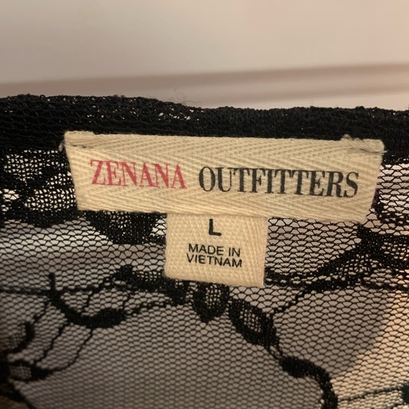 Black lace long sleeve top by Zenana Outfitters size L - Picture 4 of 4
